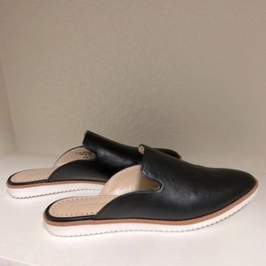 Adrienne Vittadini Black Lou Flat Mules